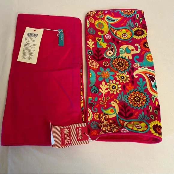 NWT Chumbak set of two 16 x 16 pillow shams design is paisley party - Picture 2 of 8